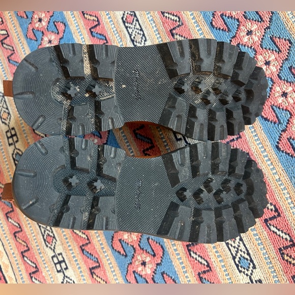 Madewell Citywalk Lugsole Chelsea Boot in Leather size 7.5 - Picture 8 of 8